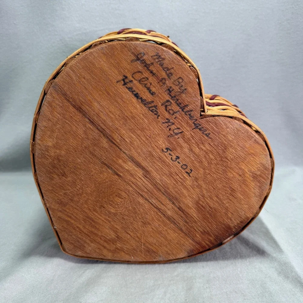 Amish Woven Heart Basket Signed John P. Hershberger Vintage Cottagecore Decor